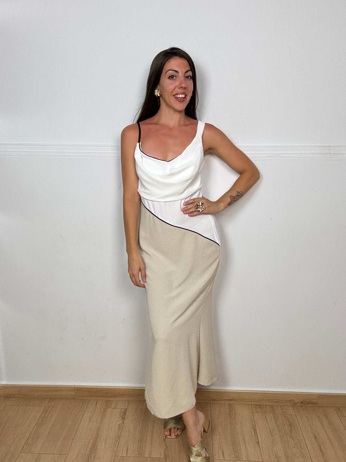 VESTIDO SARA BEIG