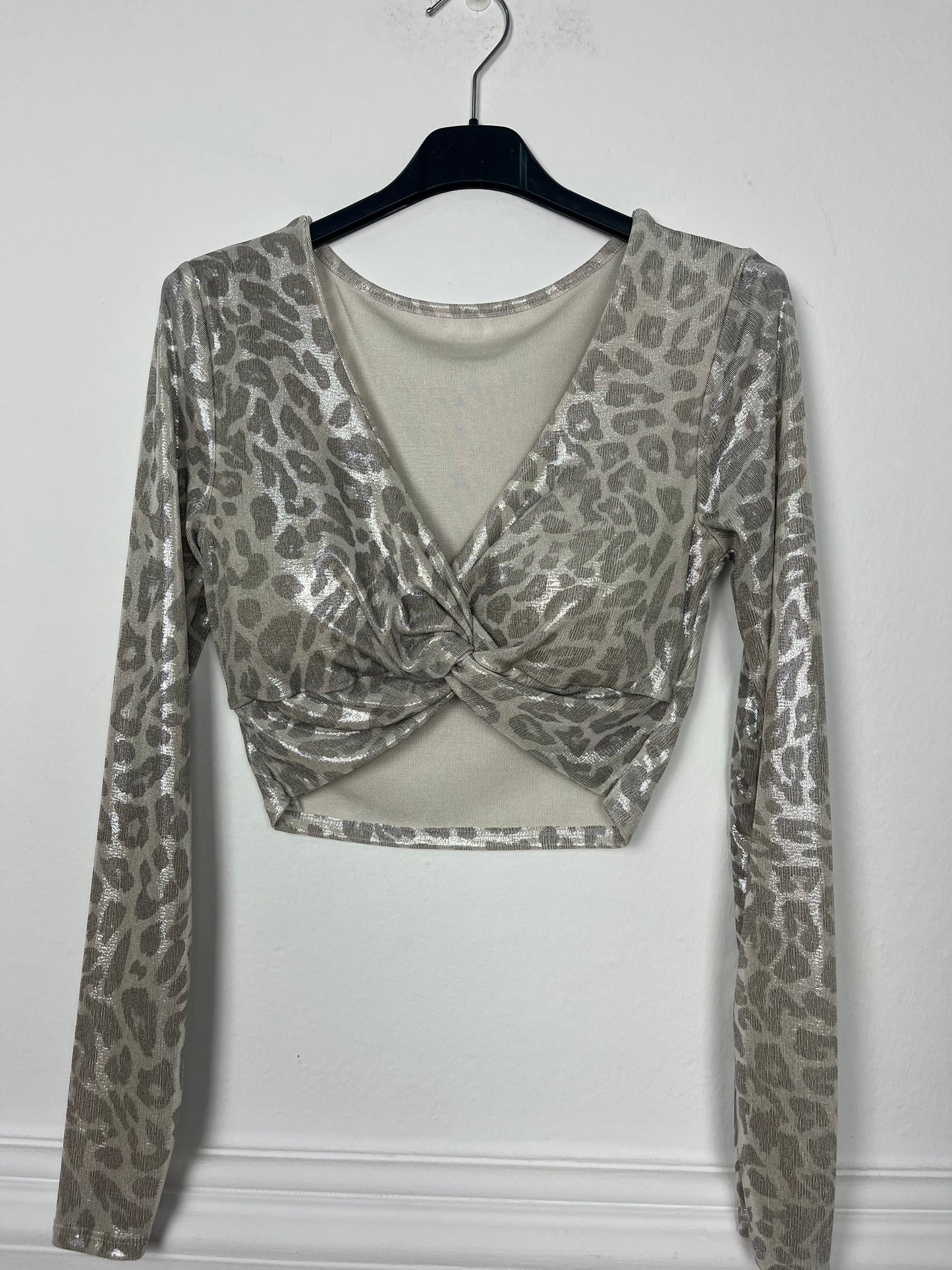 TOP ANIMAL PRINT GRIS