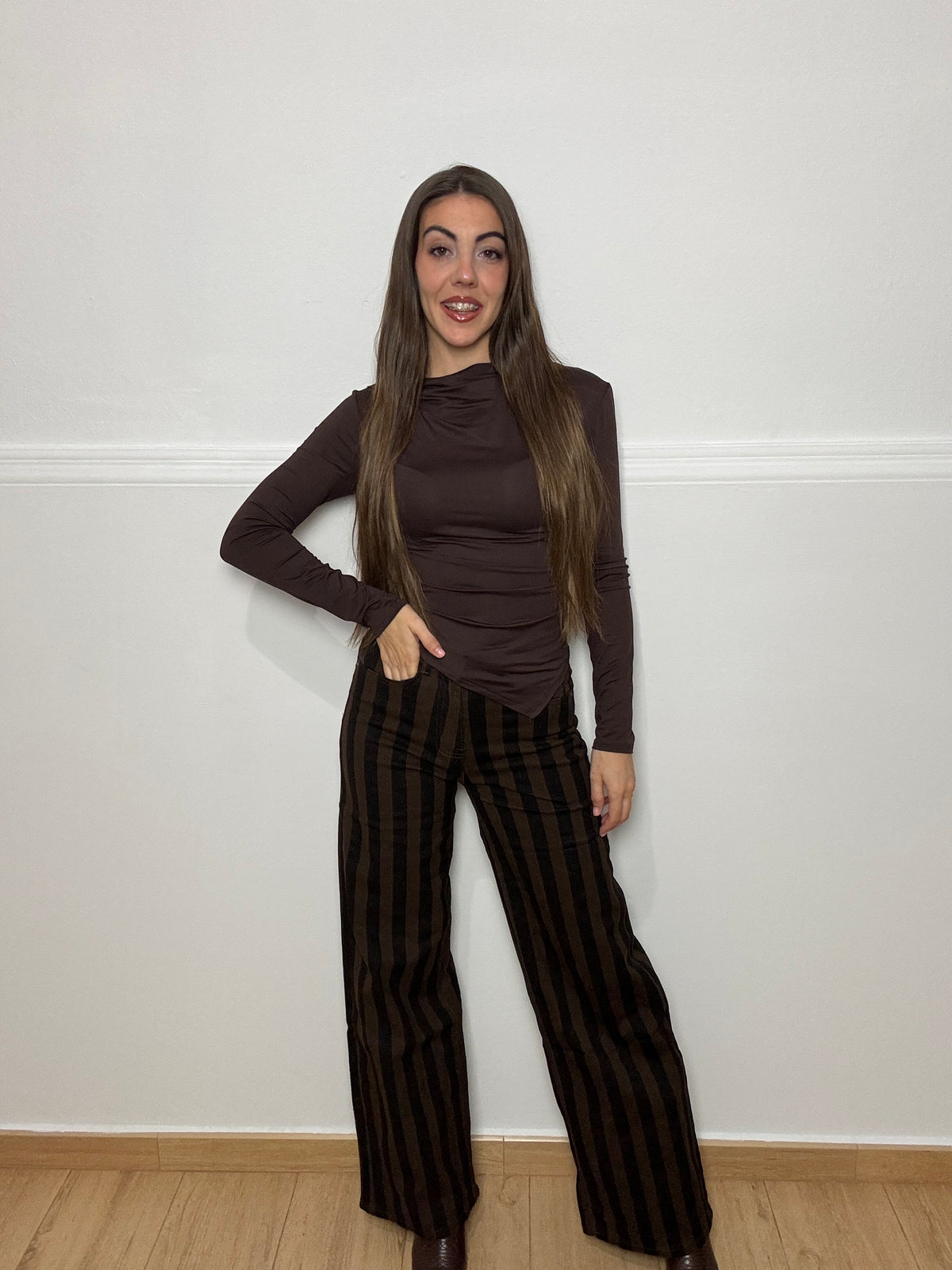 PANTALÓN SZARA